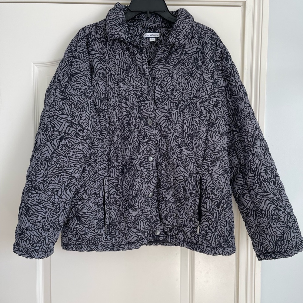 Croft & Barrow Black and Grey quilted Jacket size XL